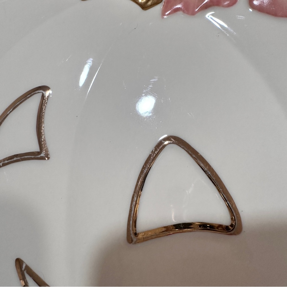 Lenox Ceramic Halloween Jack-O-Lantern Plate with Gold and Cream Accents - Picture 5 of 16